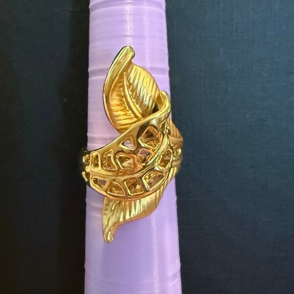 TJ Fallon Jewelry Golden Leaf Statement Ring Size 9